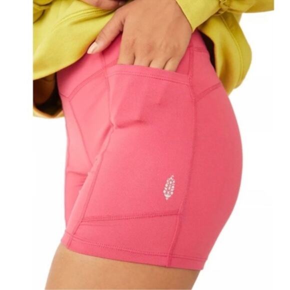 Free People Movement Odessa High Rise Athletic Shorts Size M NWOT - Picture 4 of 4